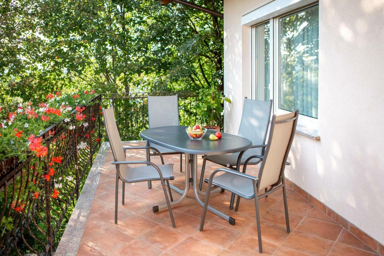 Podgrad  Rooms Sajina מראה חיצוני תמונה