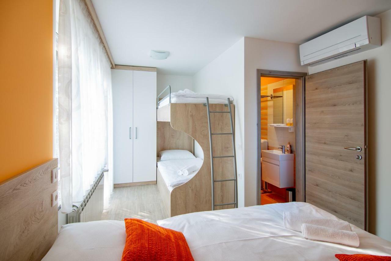 Podgrad  Rooms Sajina מראה חיצוני תמונה